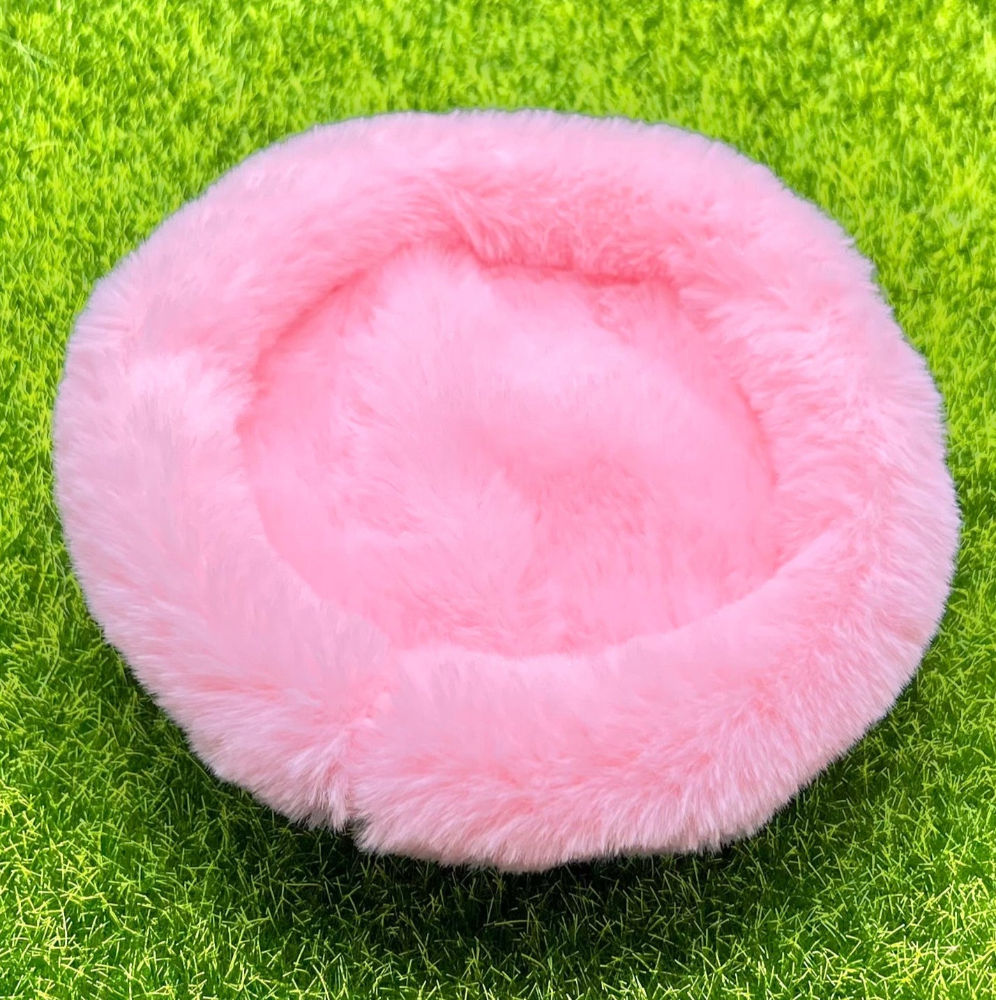 Round Fluffy Bed