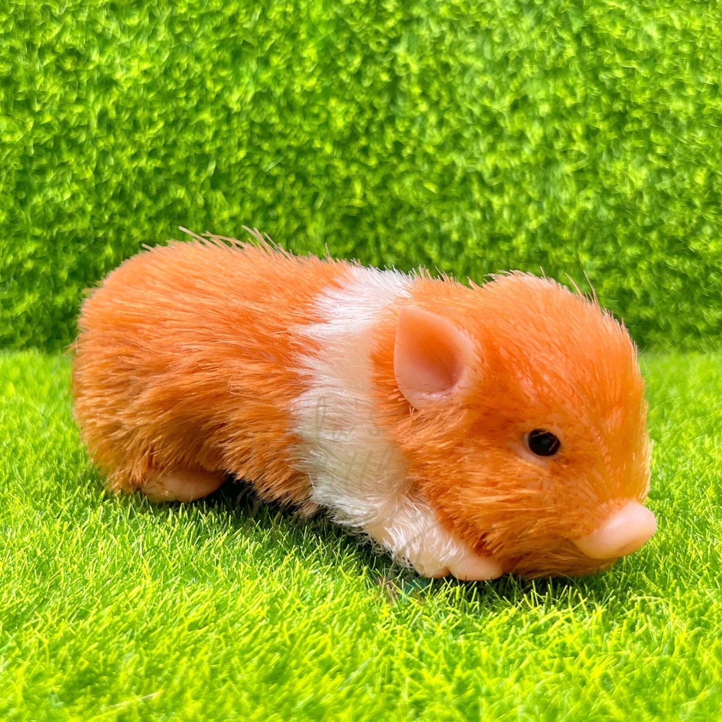 Exclusive Orange Cream Piglet - Loula’s Little Nursery